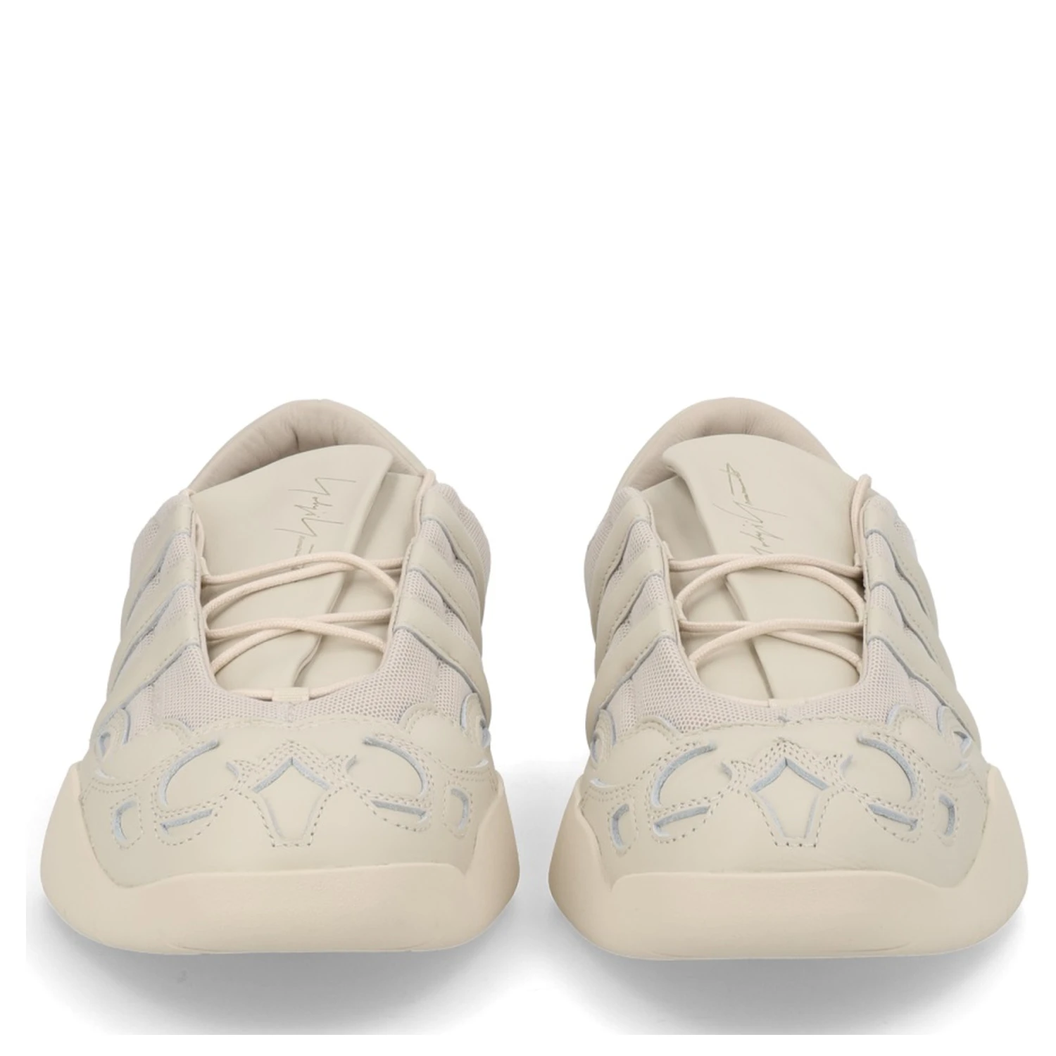 "REGU 2002" SNEAKER