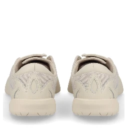 "REGU 2002" SNEAKER