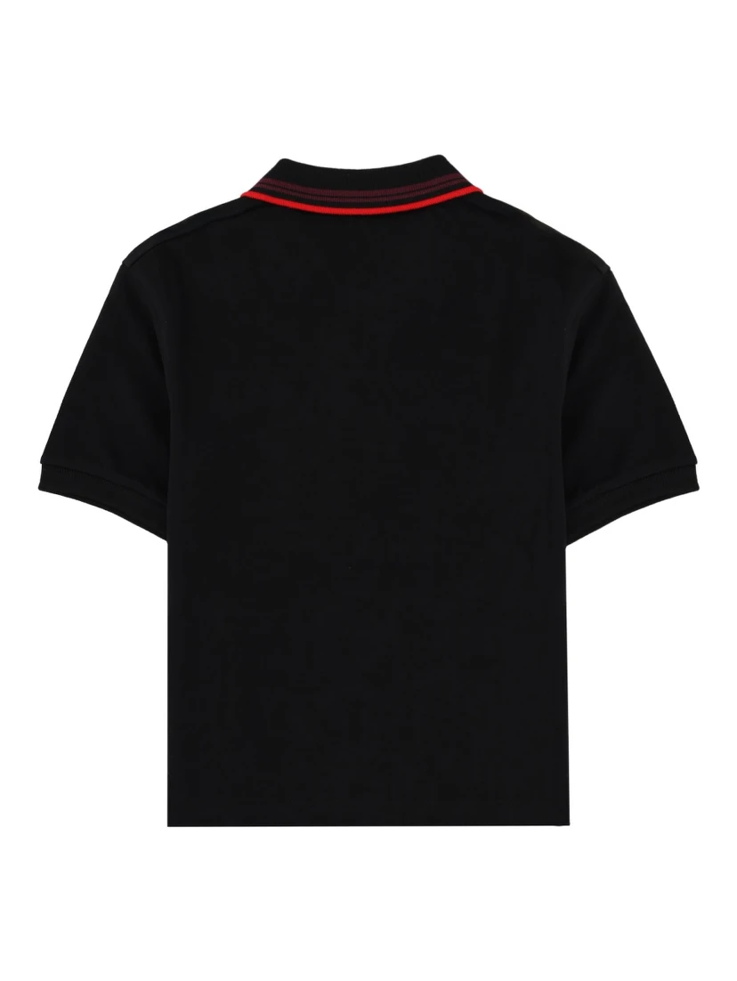 قميص بولو بشعار