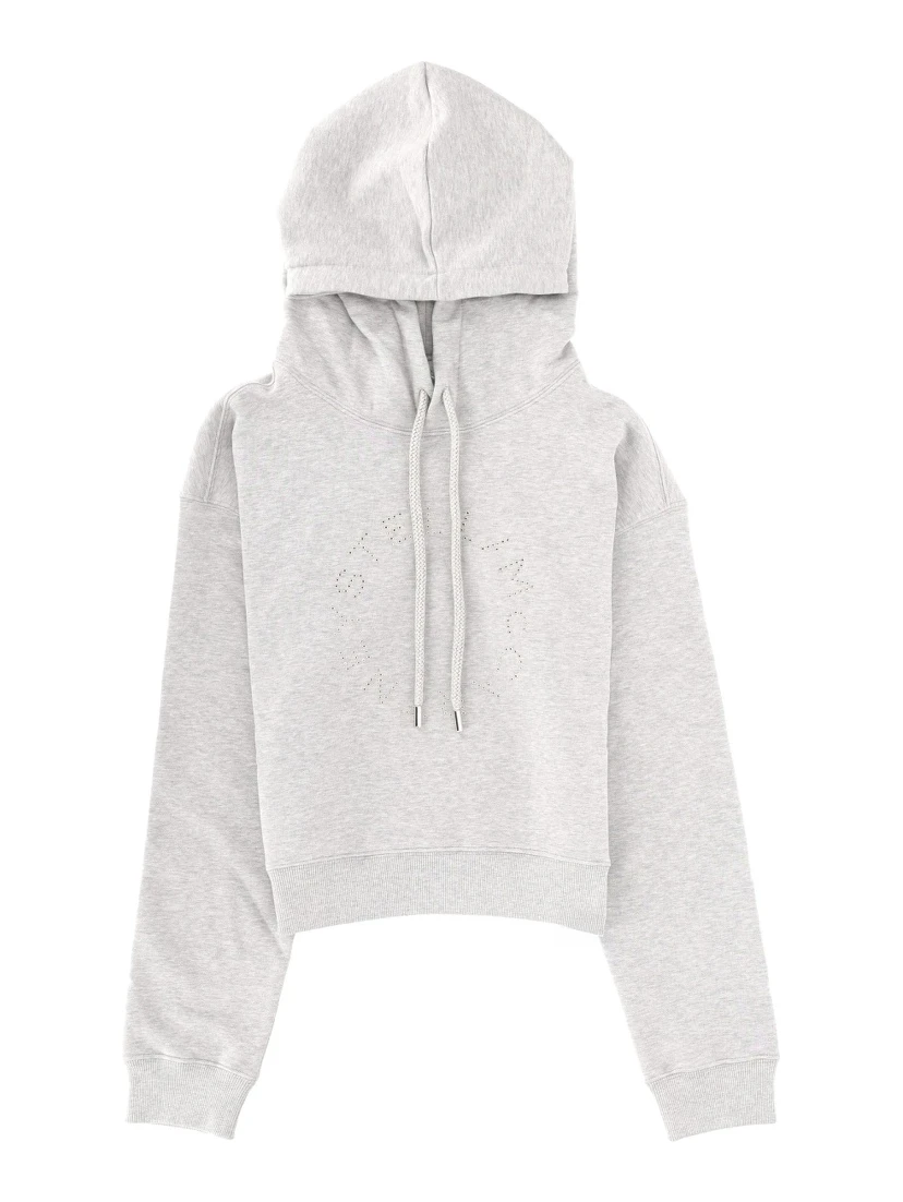 كنزة رياضية بشعار