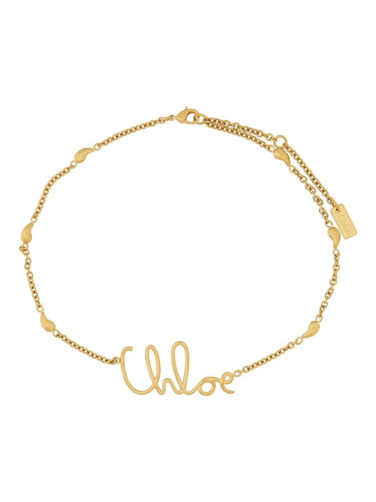 قلادة بشعار alternative