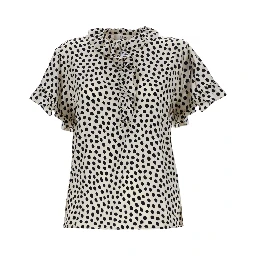 TOP WITH RUFFLES