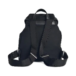 حقائب مونكلير.. أسود