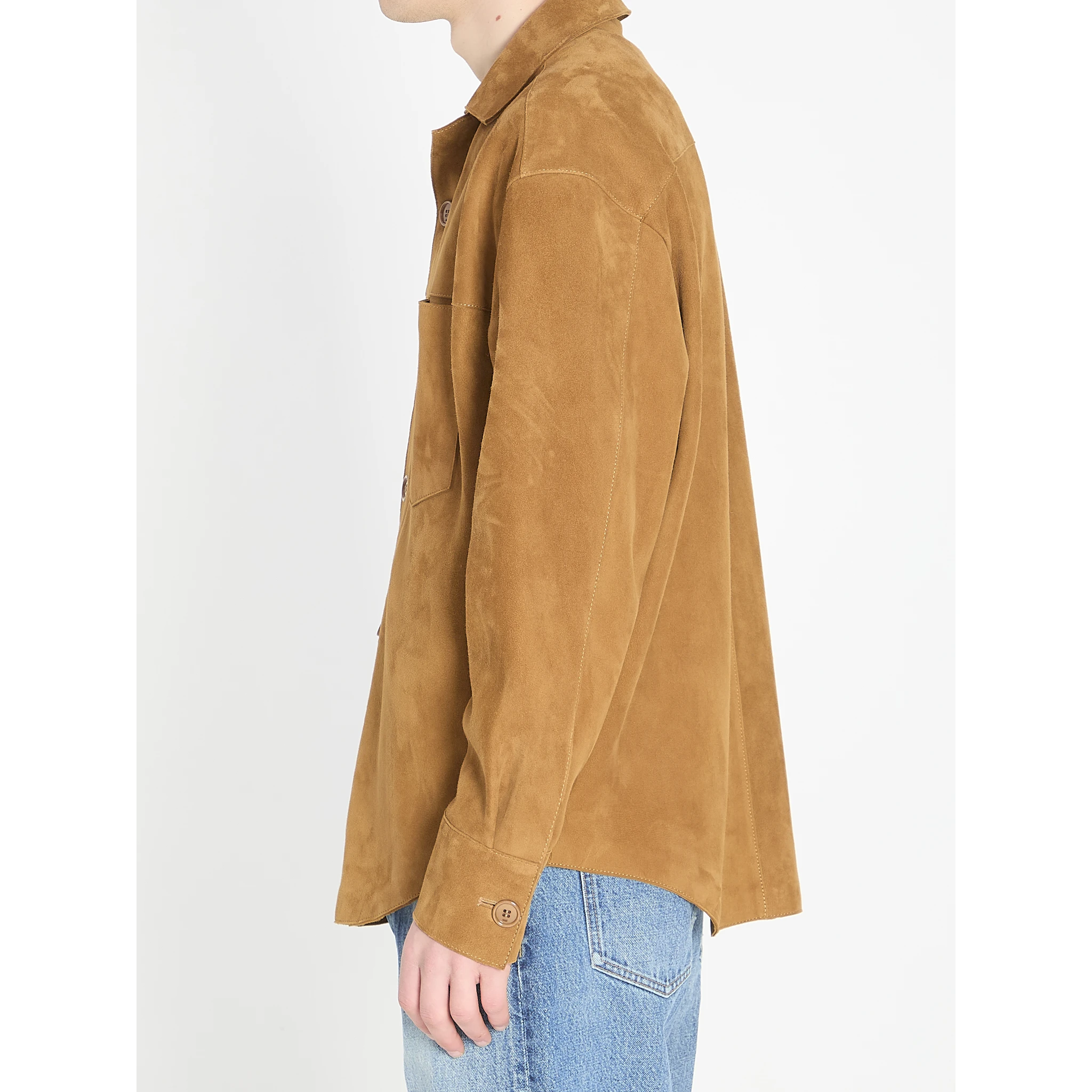 Buttoned overshirt in suede