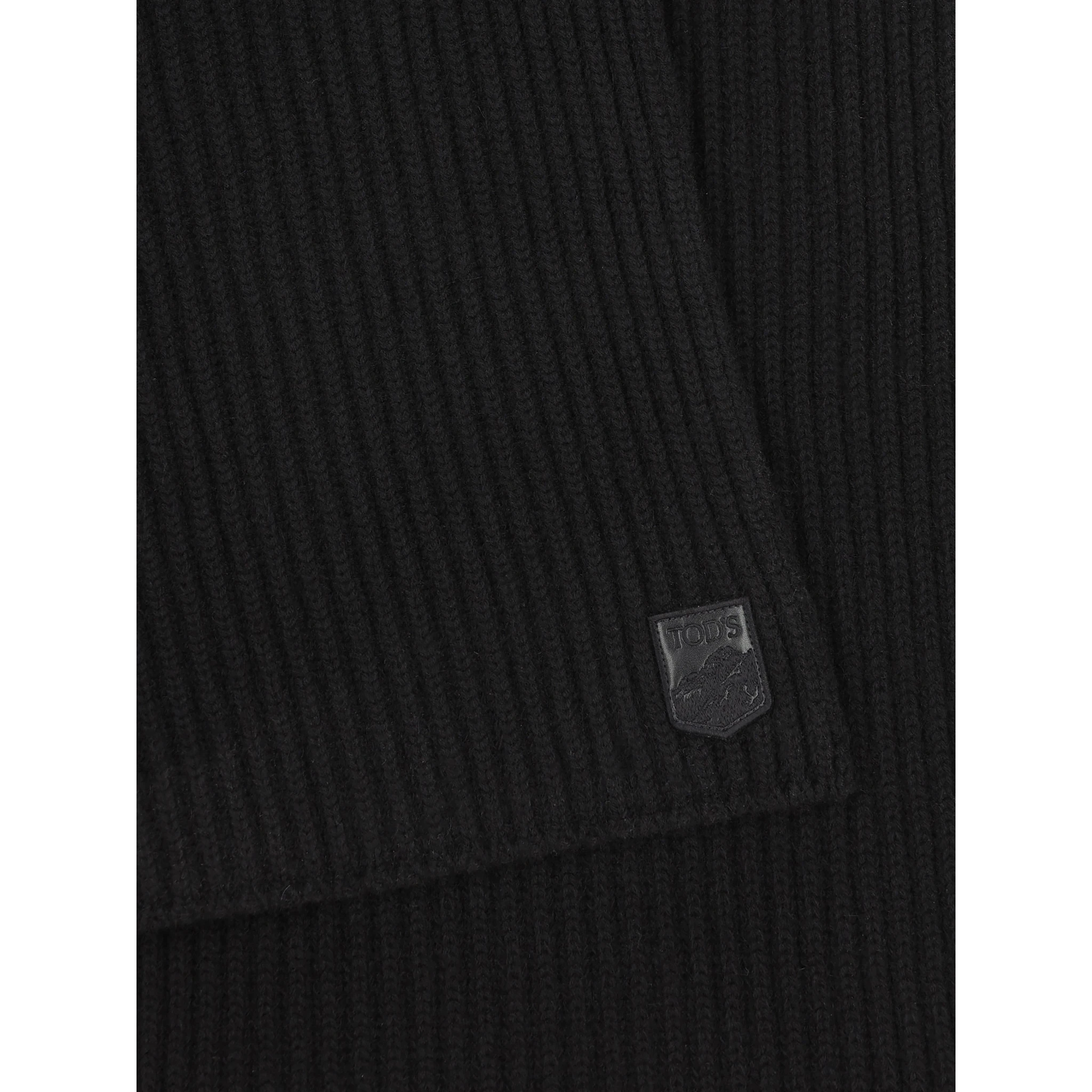 Tod's Scarfs Black