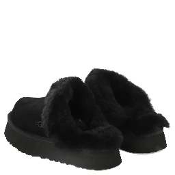صندل UGG أسود