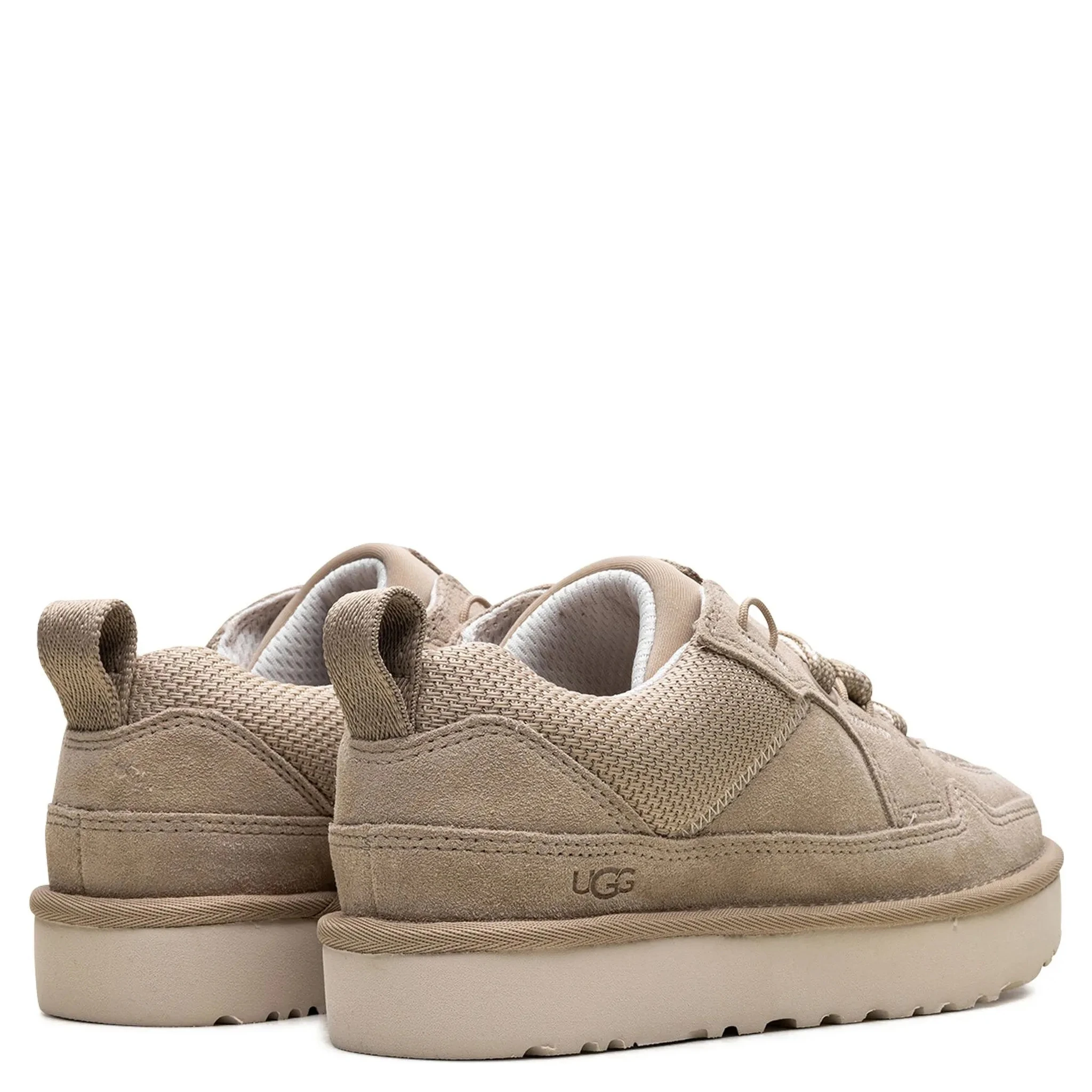 حذاء رياضي أخضر من UGG