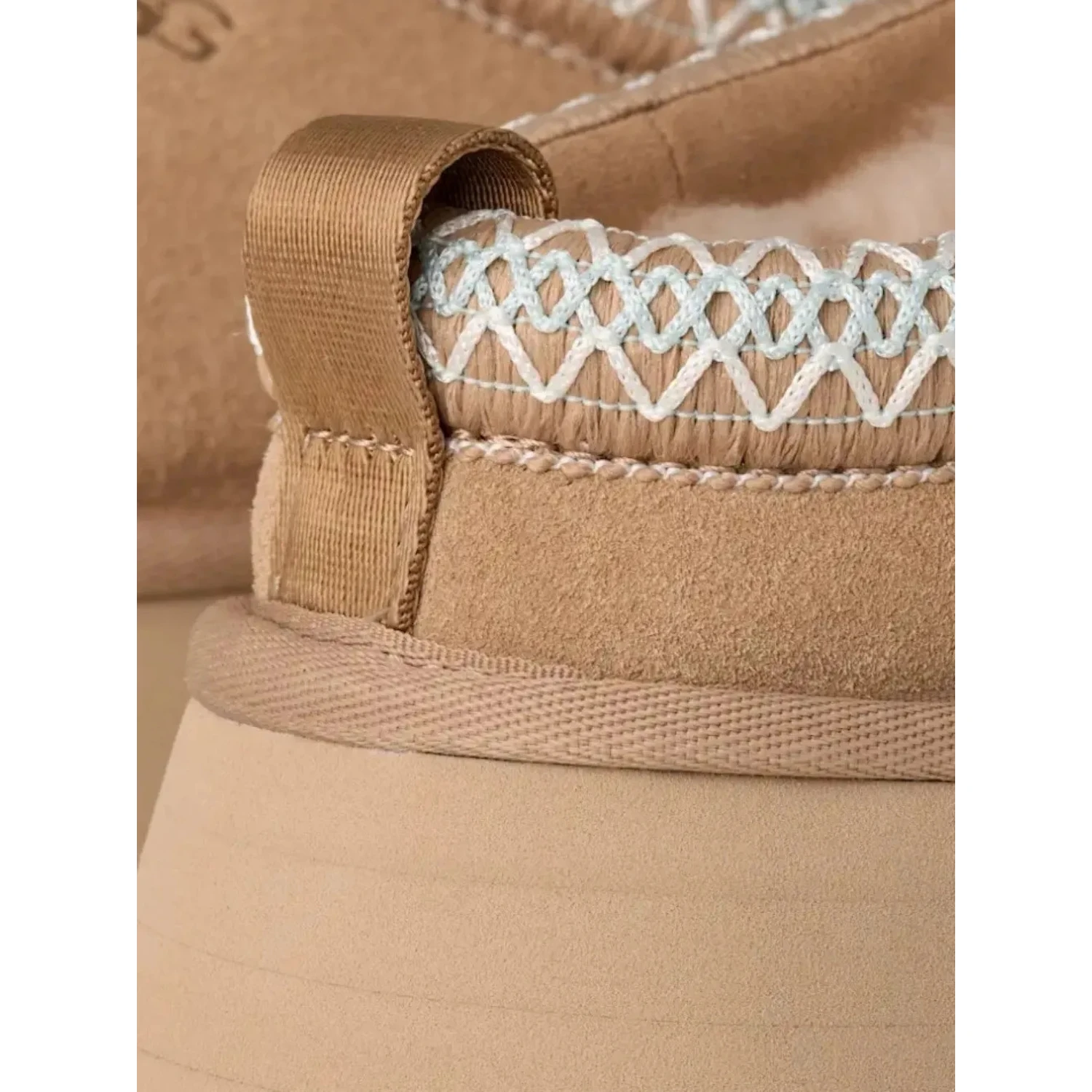 UGG Flat shoes Beige
