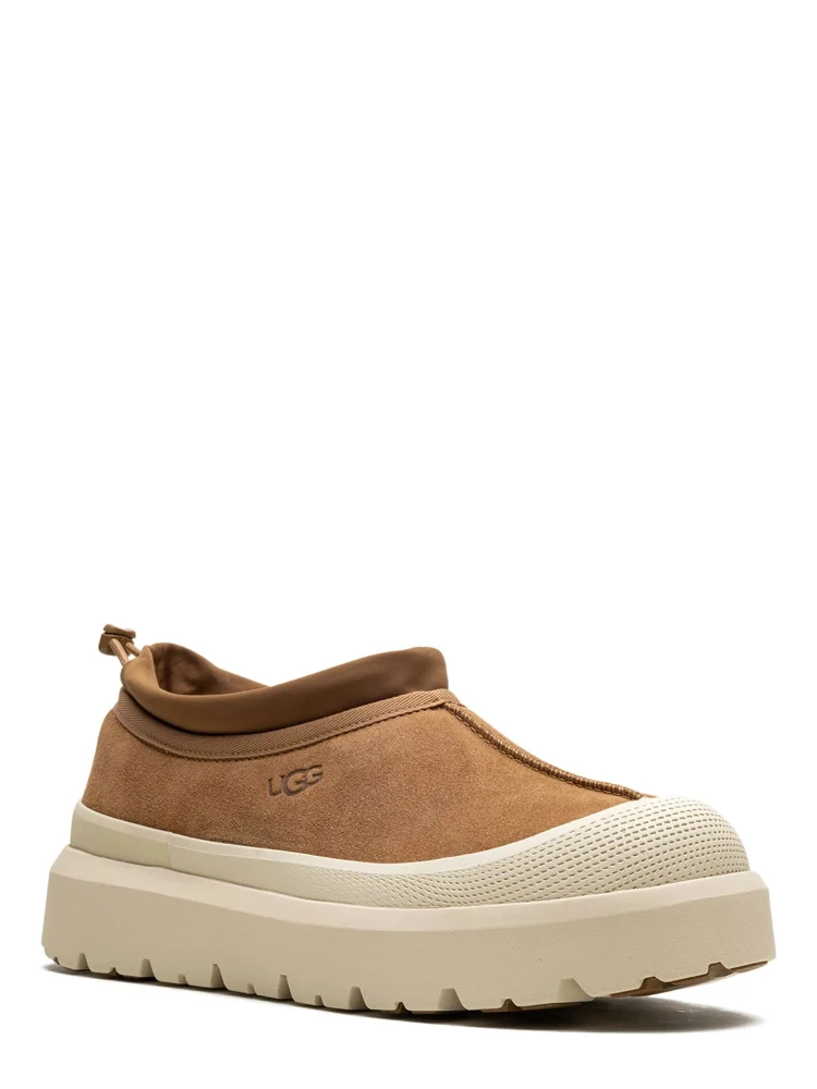 UGG Flat shoes Brown alternative