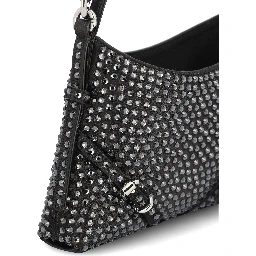 حقائب جيفنشي.. أسود