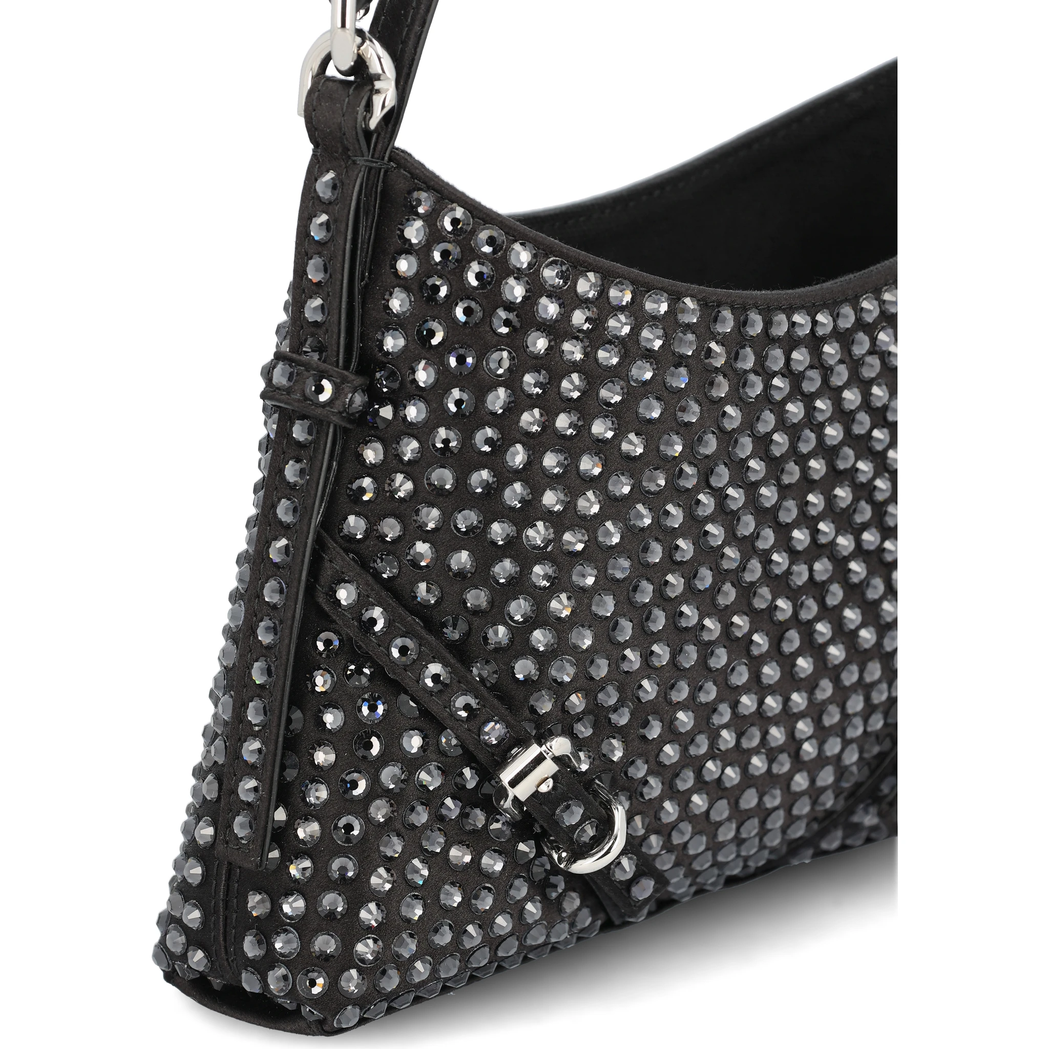 حقائب جيفنشي.. أسود