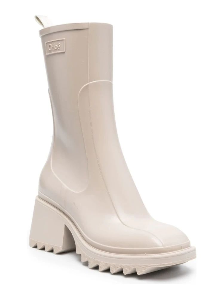 أحذية كلوي بيج