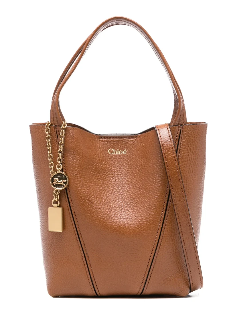 Chloè Bags.. Brown