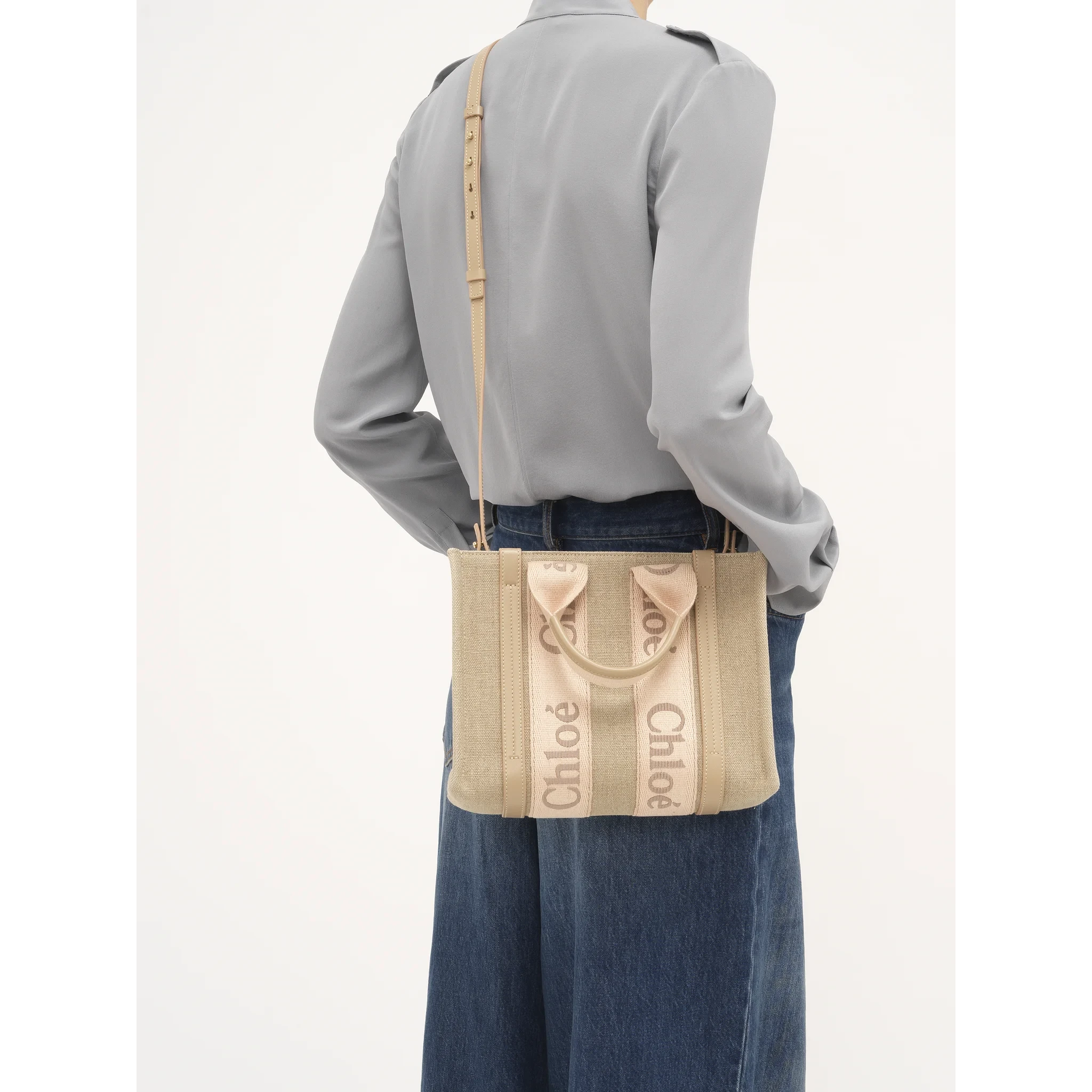 Chloè Bags.. Beige