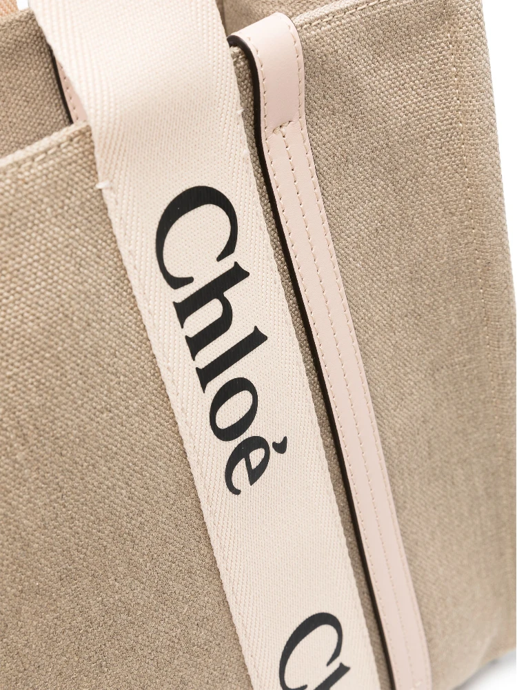 Chloè Bags.. Beige