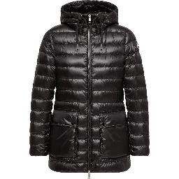 معاطف مونكلير سوداء