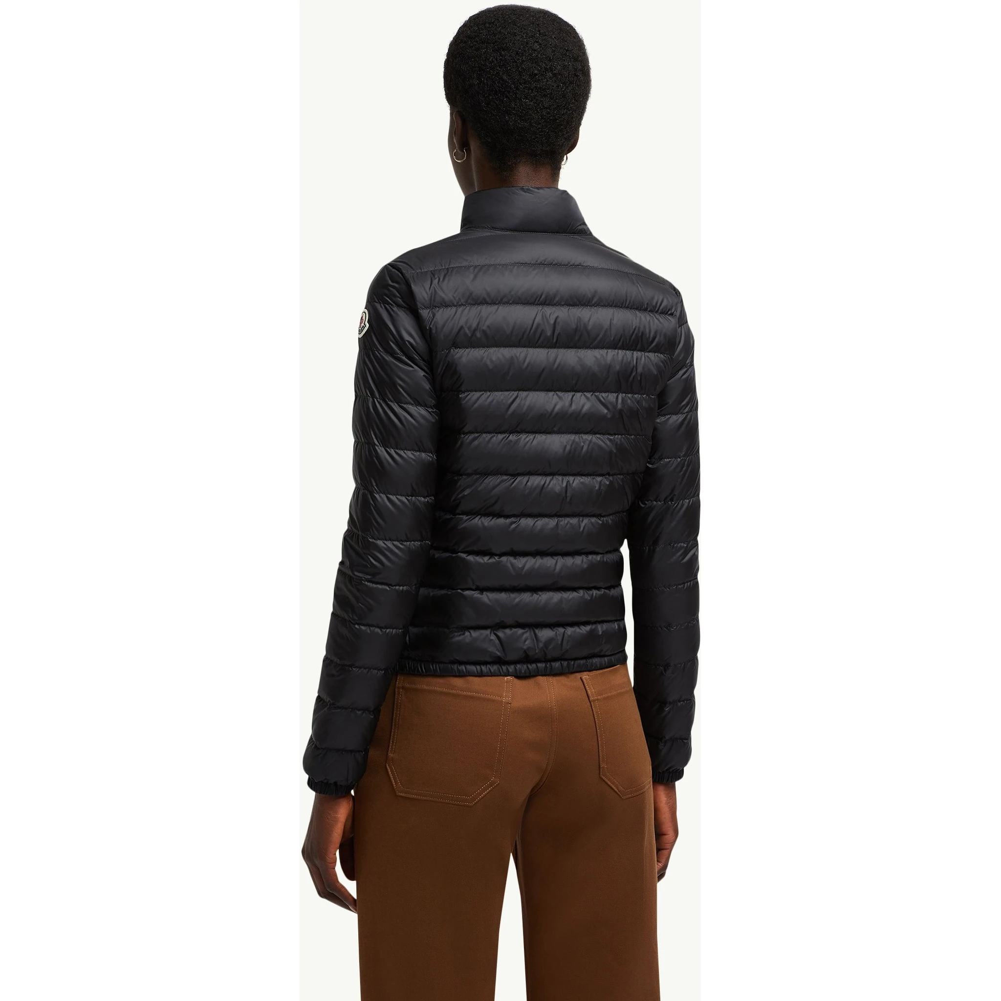 معاطف مونكلير سوداء