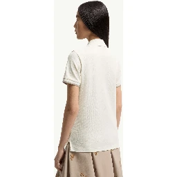 تيشيرتات وبولو مونكلير بيضاء