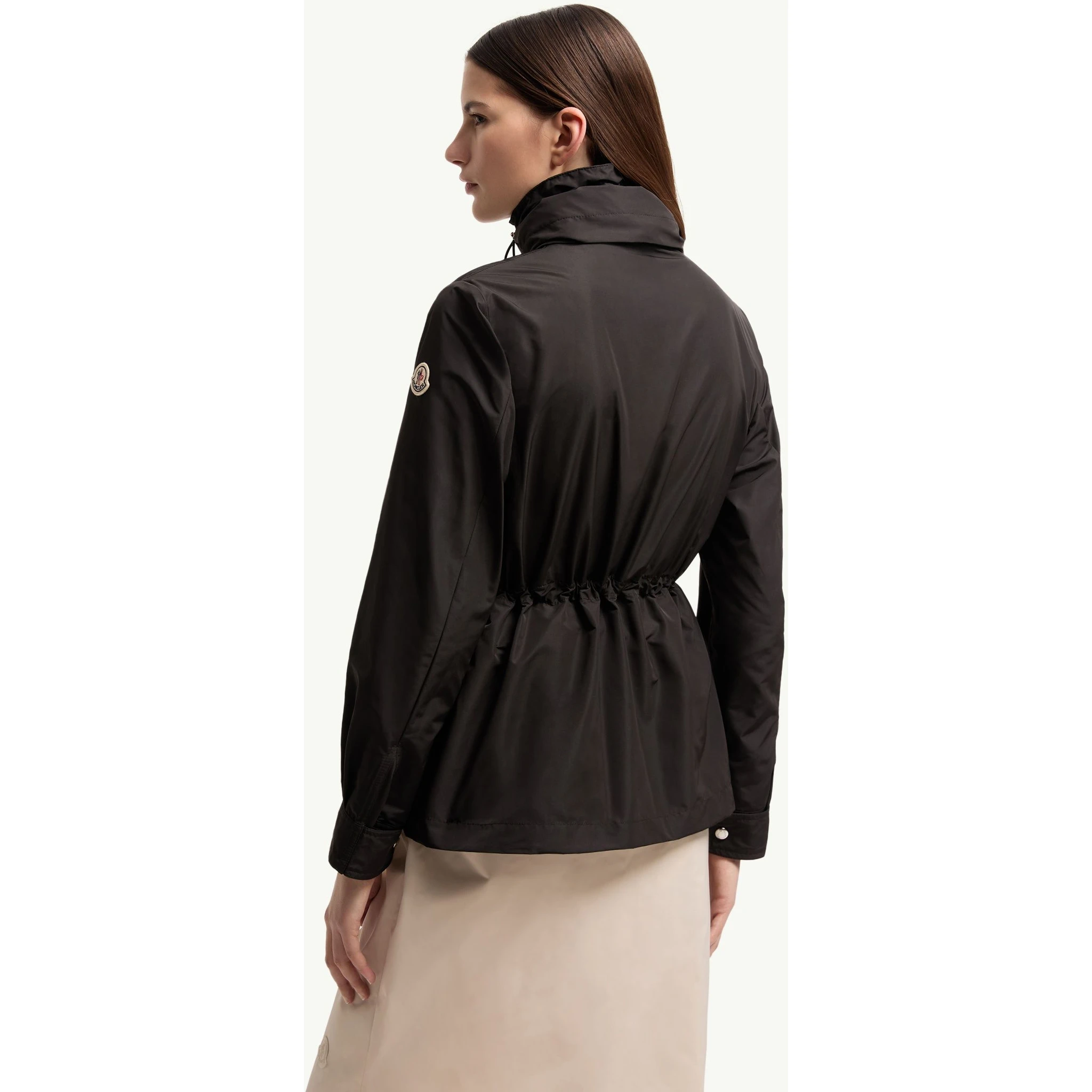 معاطف مونكلير سوداء