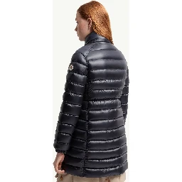 معاطف مونكلير زرقاء