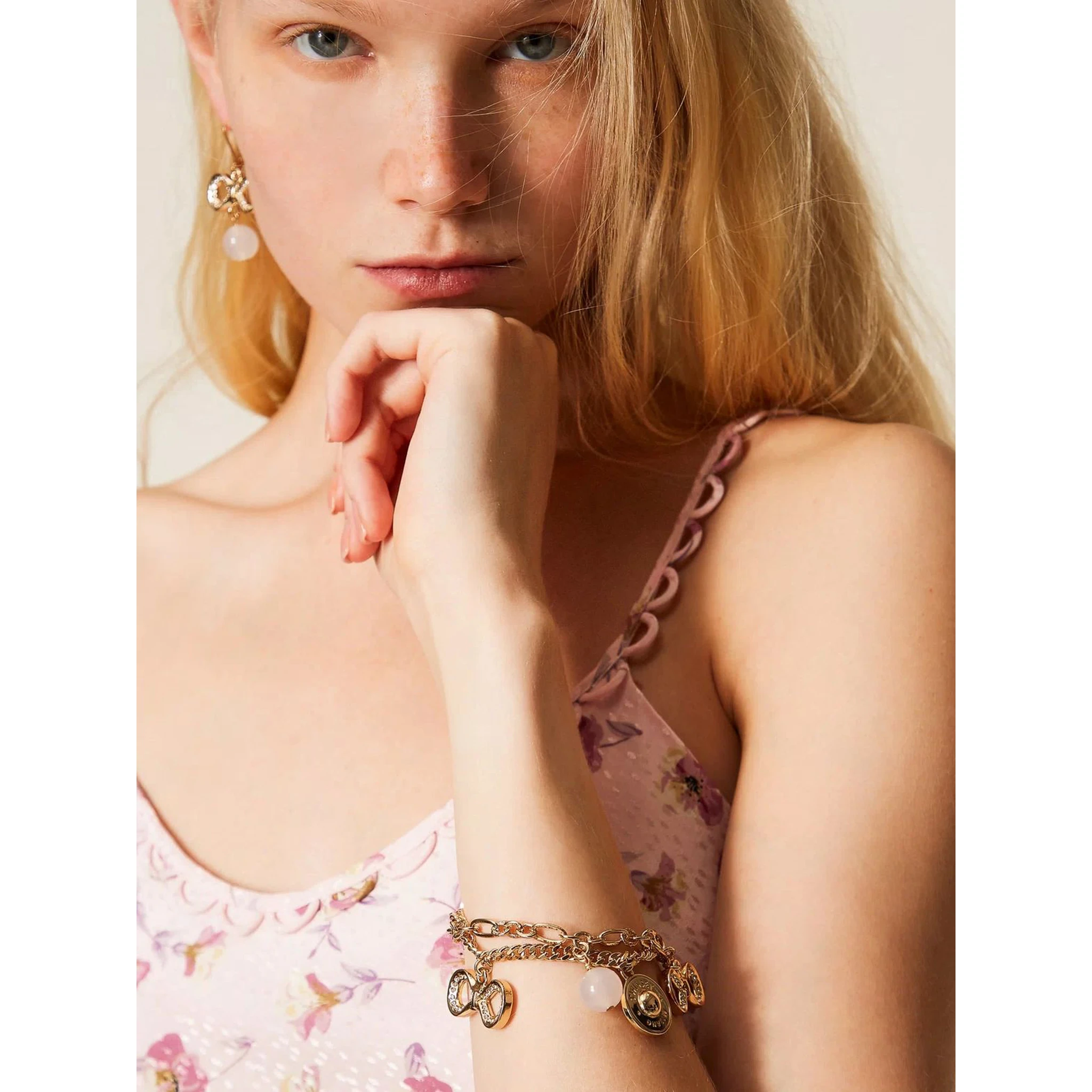 سوار توينسيت