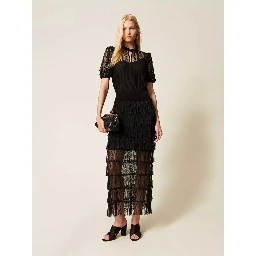 تنورة توينسيت