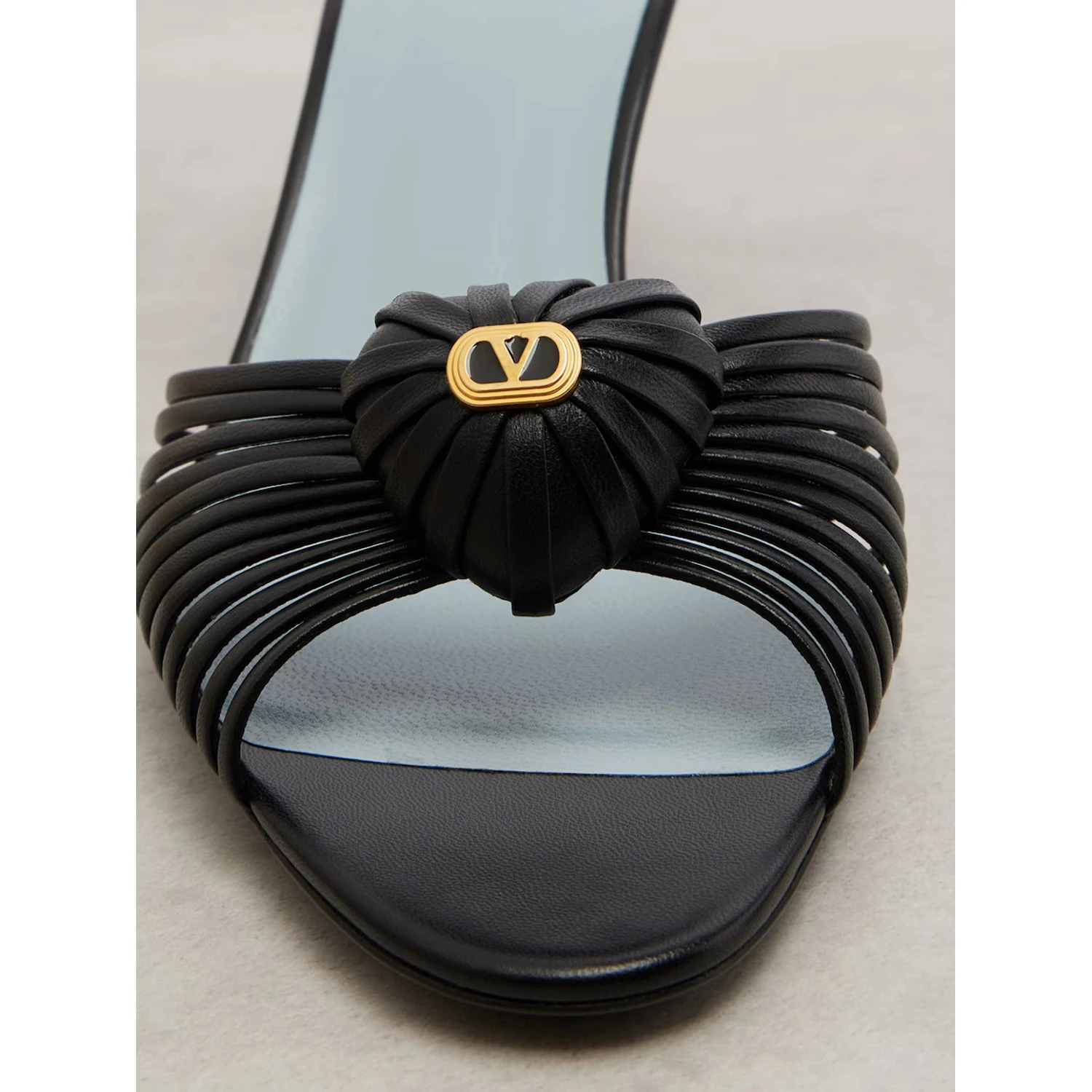 VALENTINO GARAVANI slippers