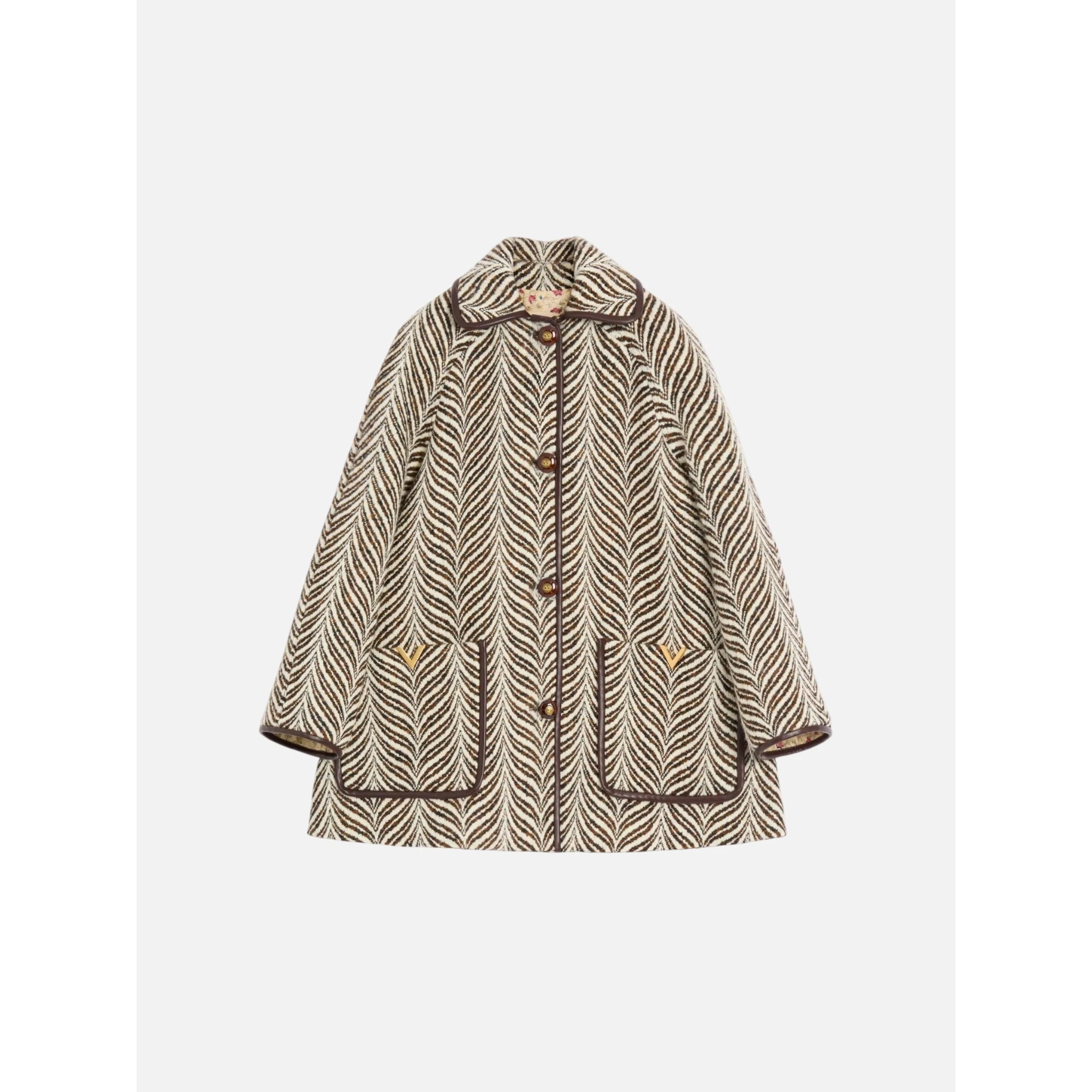 معطف فالنتينو