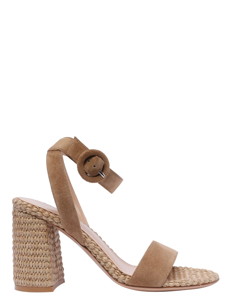 Gianvito Rossi With Heel Brown