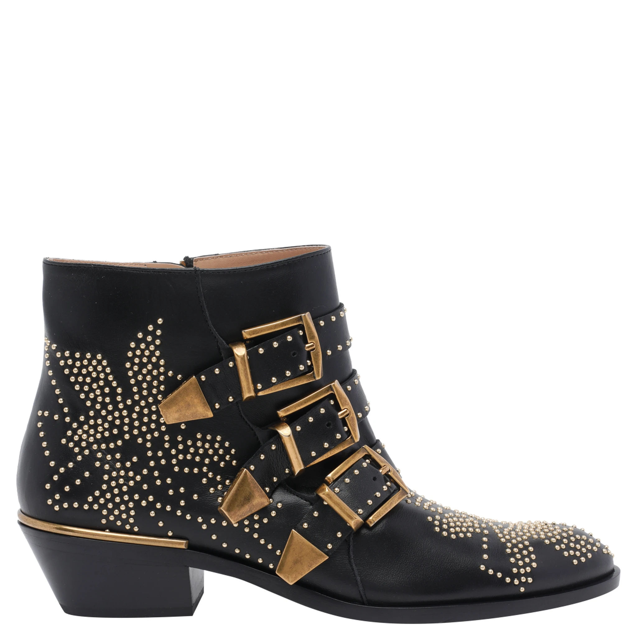 بوت أسود من كلوي