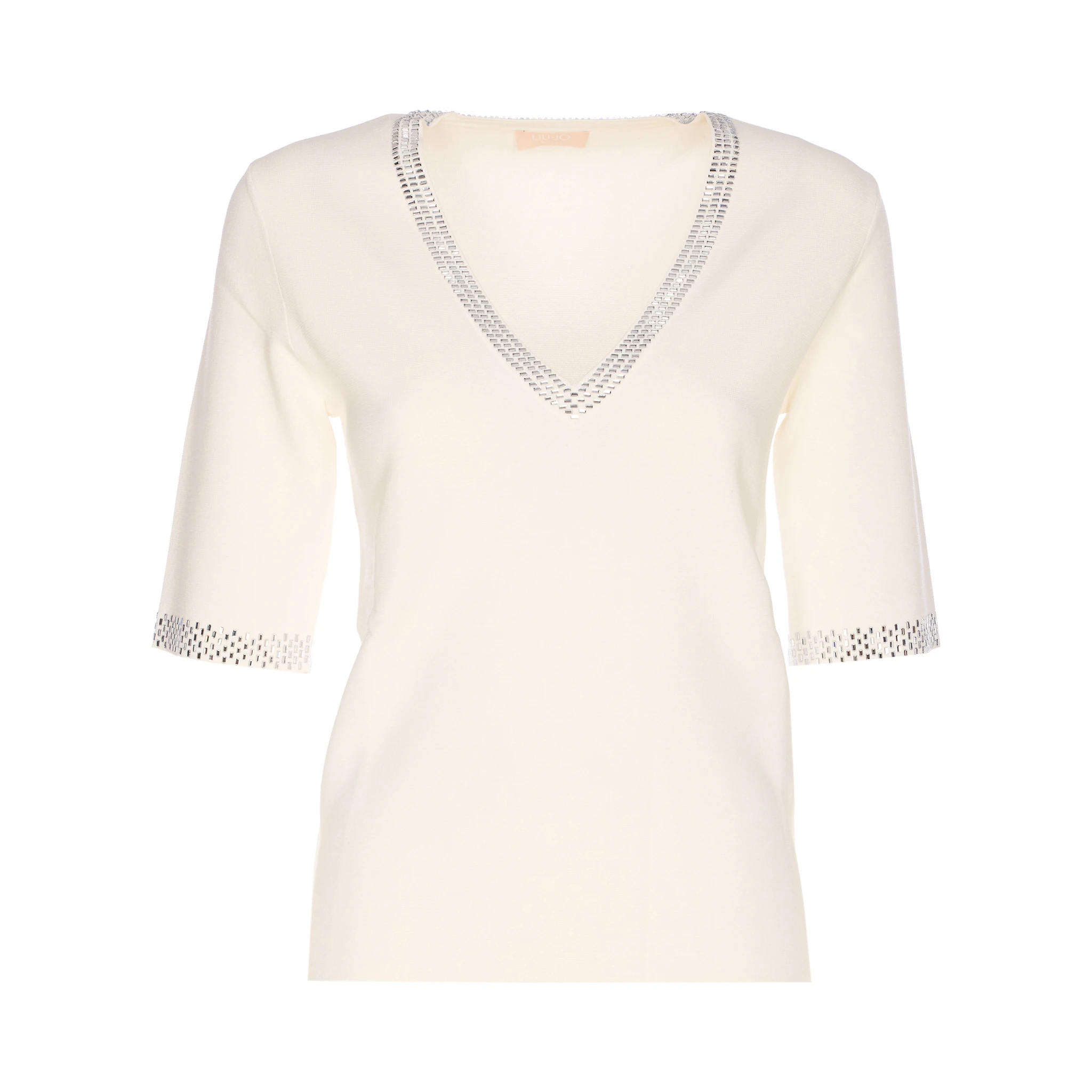 كنزات ليو جو البيضاء