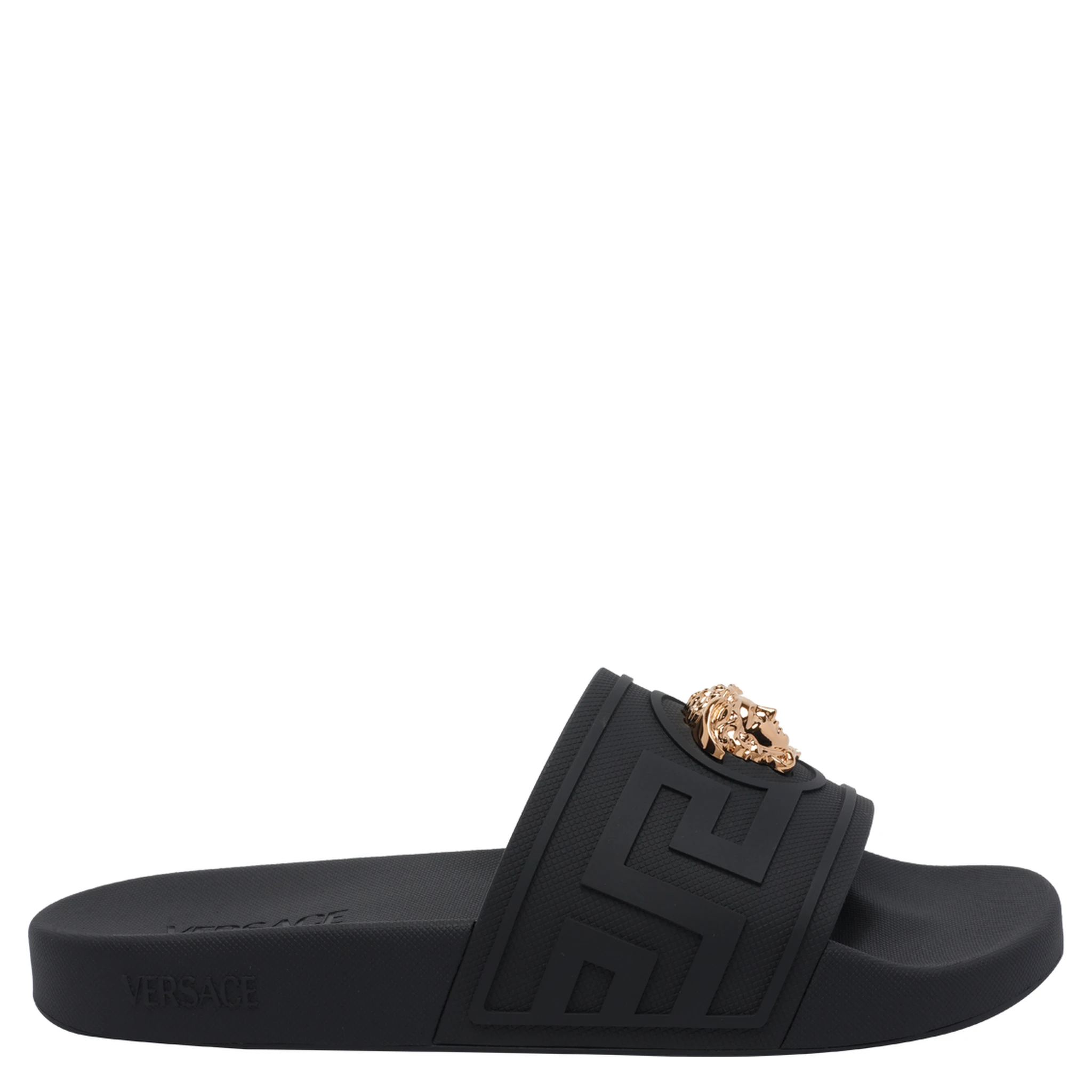 صندل فيرساتشي أسود