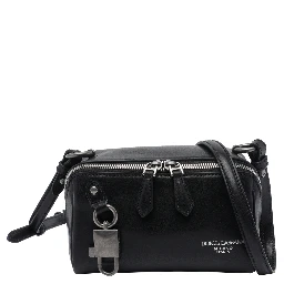 حقائب دولتشي آند غابانا.. أسود