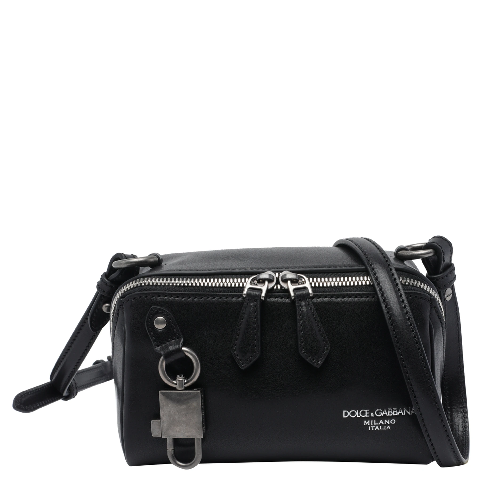 حقائب دولتشي آند غابانا.. أسود