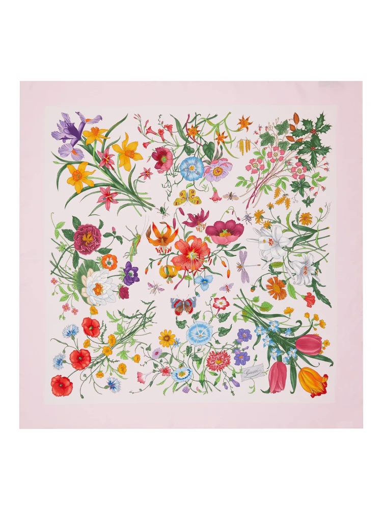 Gucci Scarfs Pink