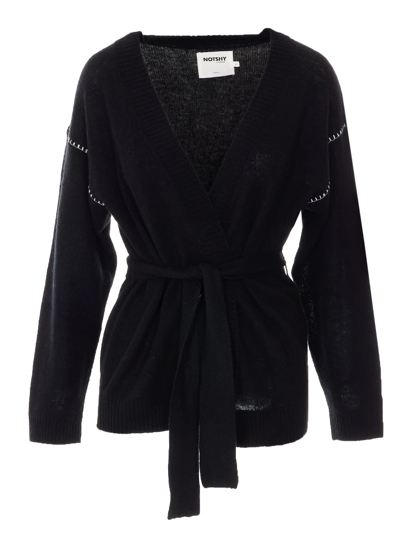 كنزات نوت شاي سوداء