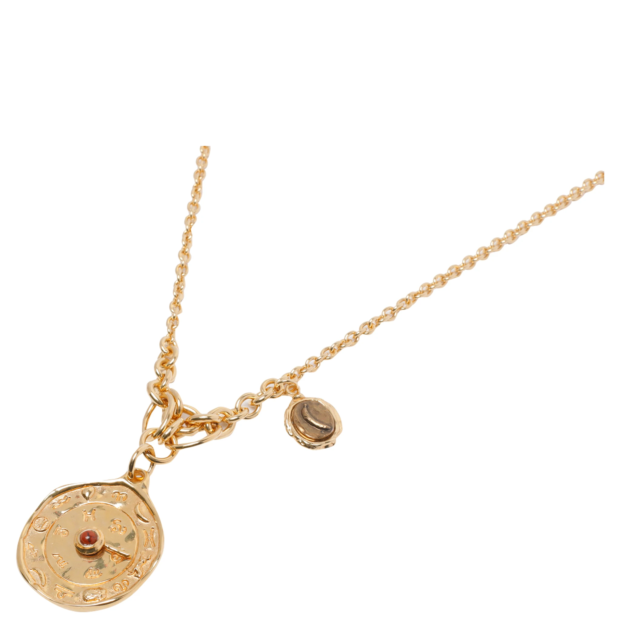 مجوهرات كلوي الذهبية