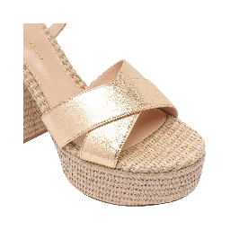 جيانفيتو روسي بكعب بيج