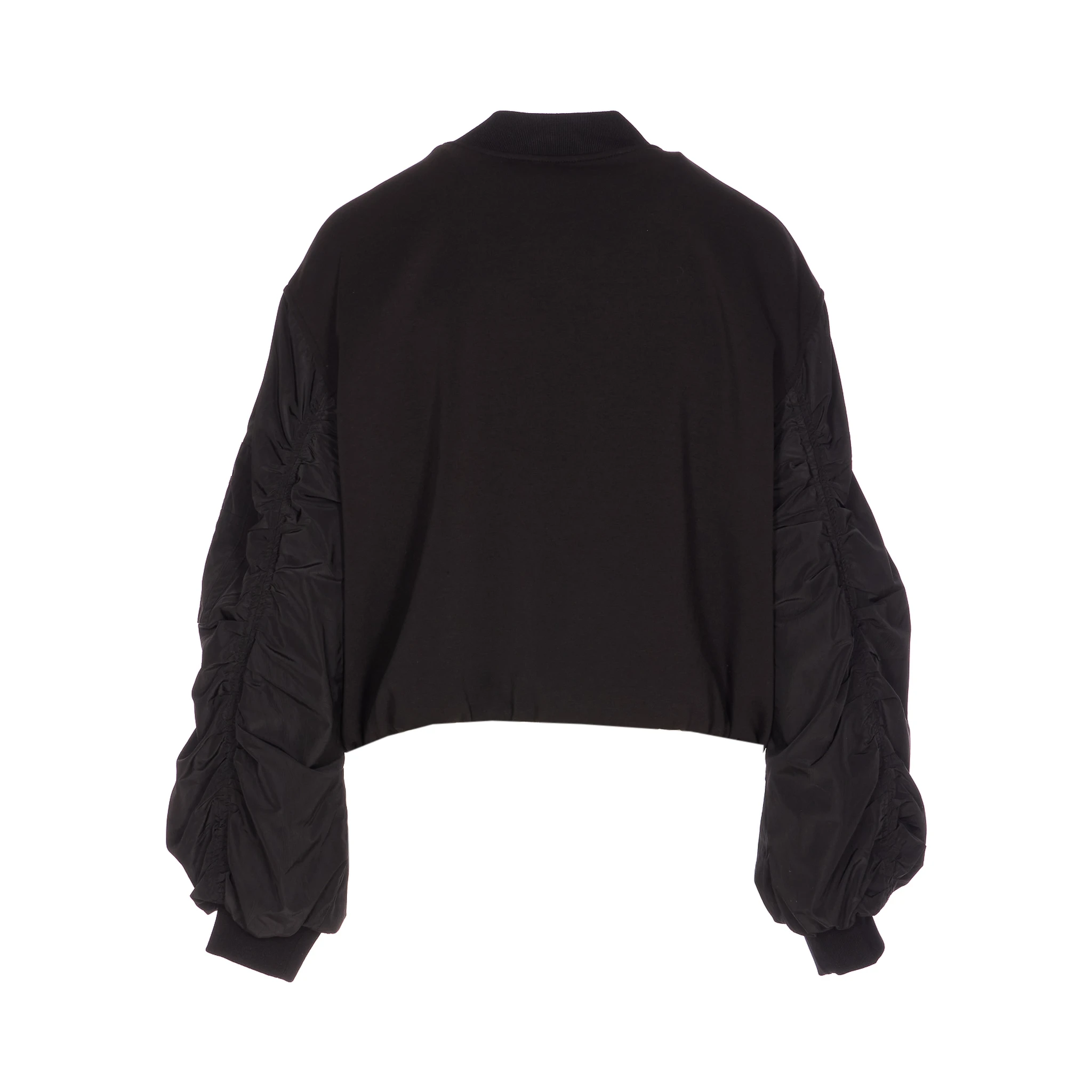 جاكيتات ليو جو سوداء