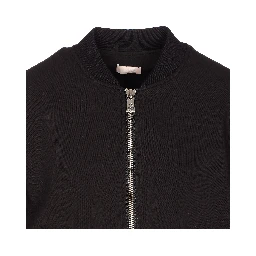 جاكيتات ليو جو سوداء