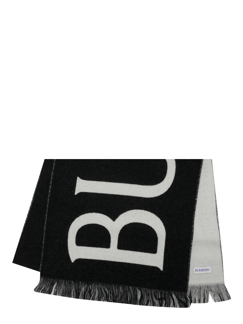 Burberry Scarfs Black