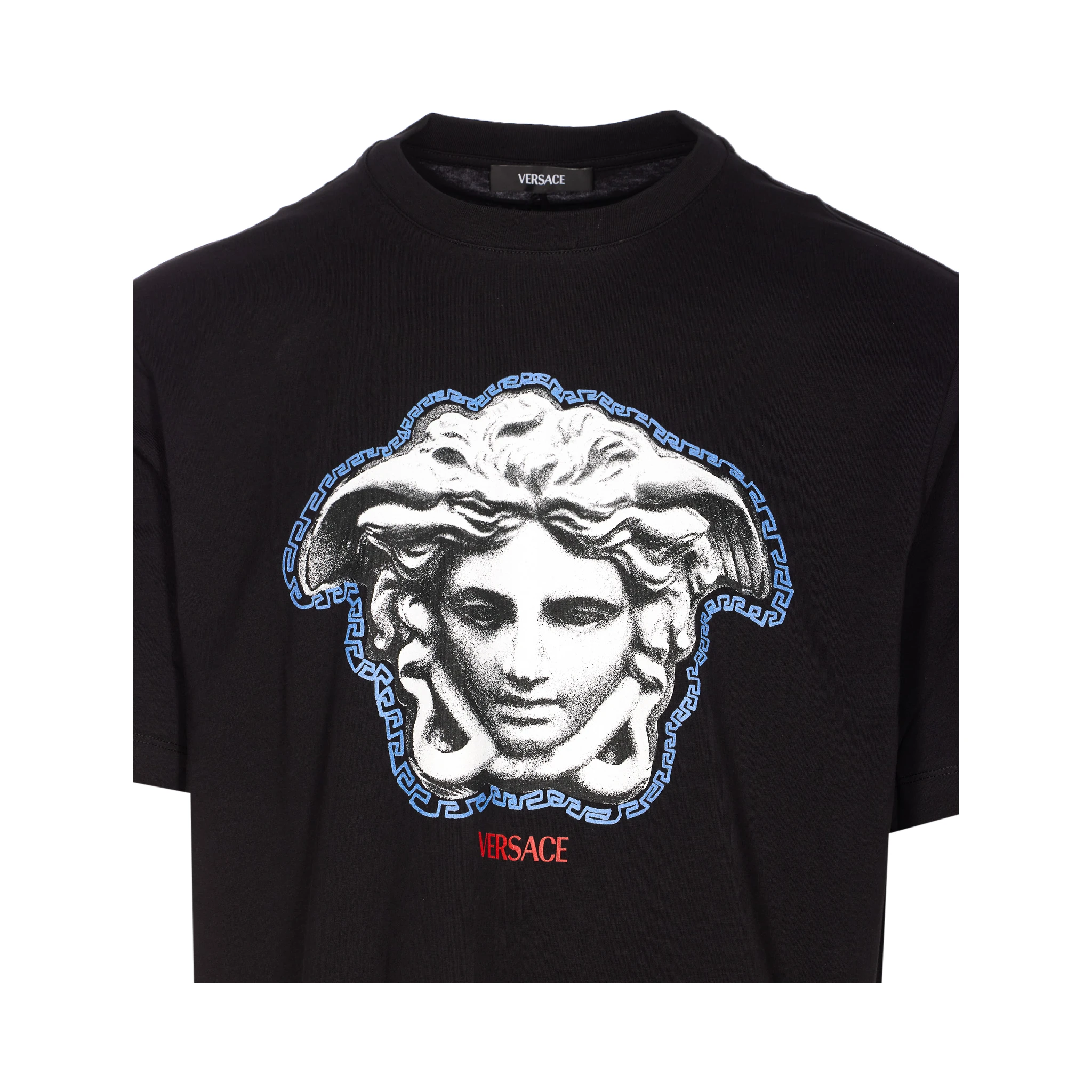 تيشيرتات وبولو من فرزاتشي باللون الأسود