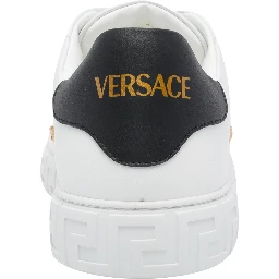 حذاء رياضي أبيض من فرزاتشي