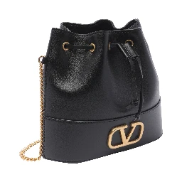 حقائب فالنتينو غارافاني.. أسود