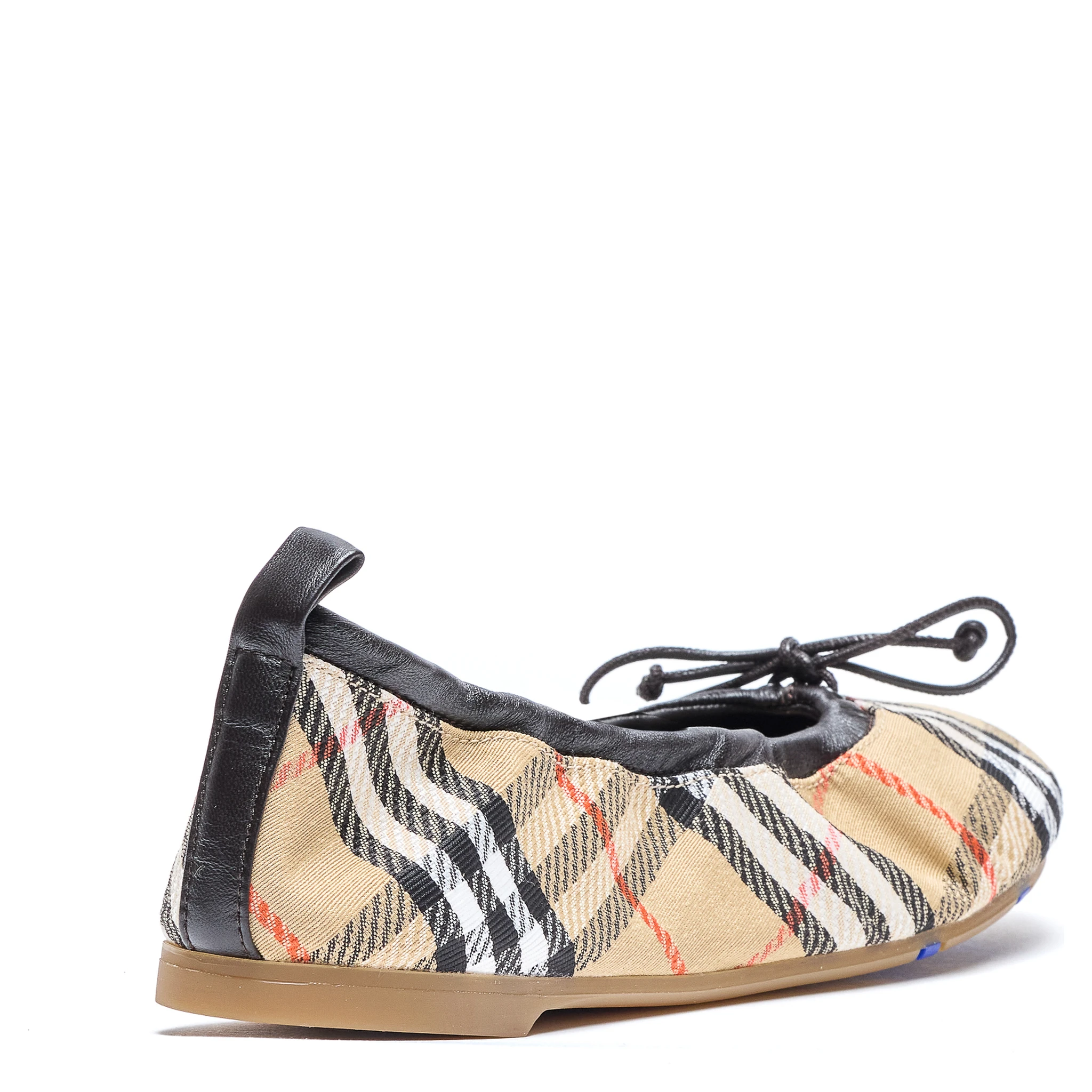 Burberry Flat shoes Beige