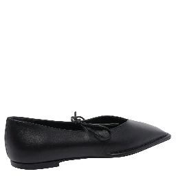 حذاء ألوهاس مسطح أسود