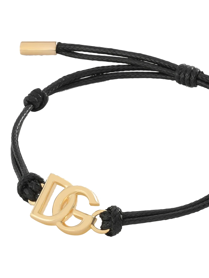 مجوهرات دولتشي آند غابانا السوداء