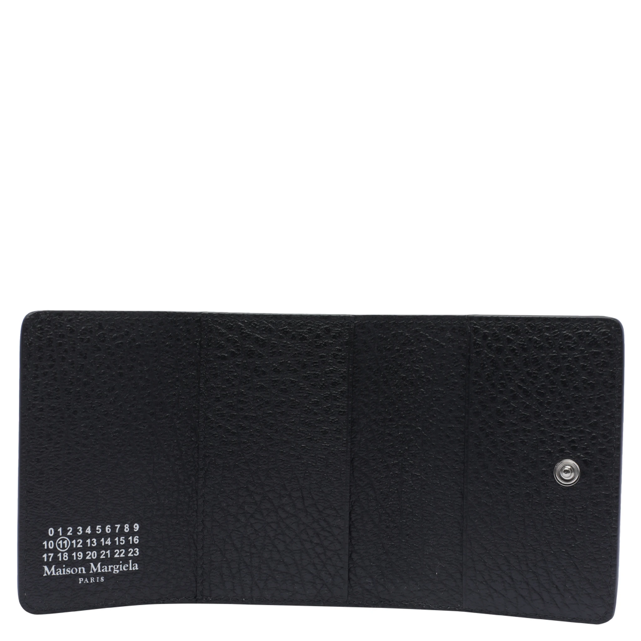 محافظ ميزون مارجيلا سوداء