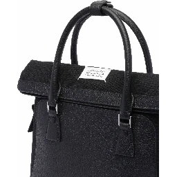 حقائب ميزون مارجيلا.. أسود