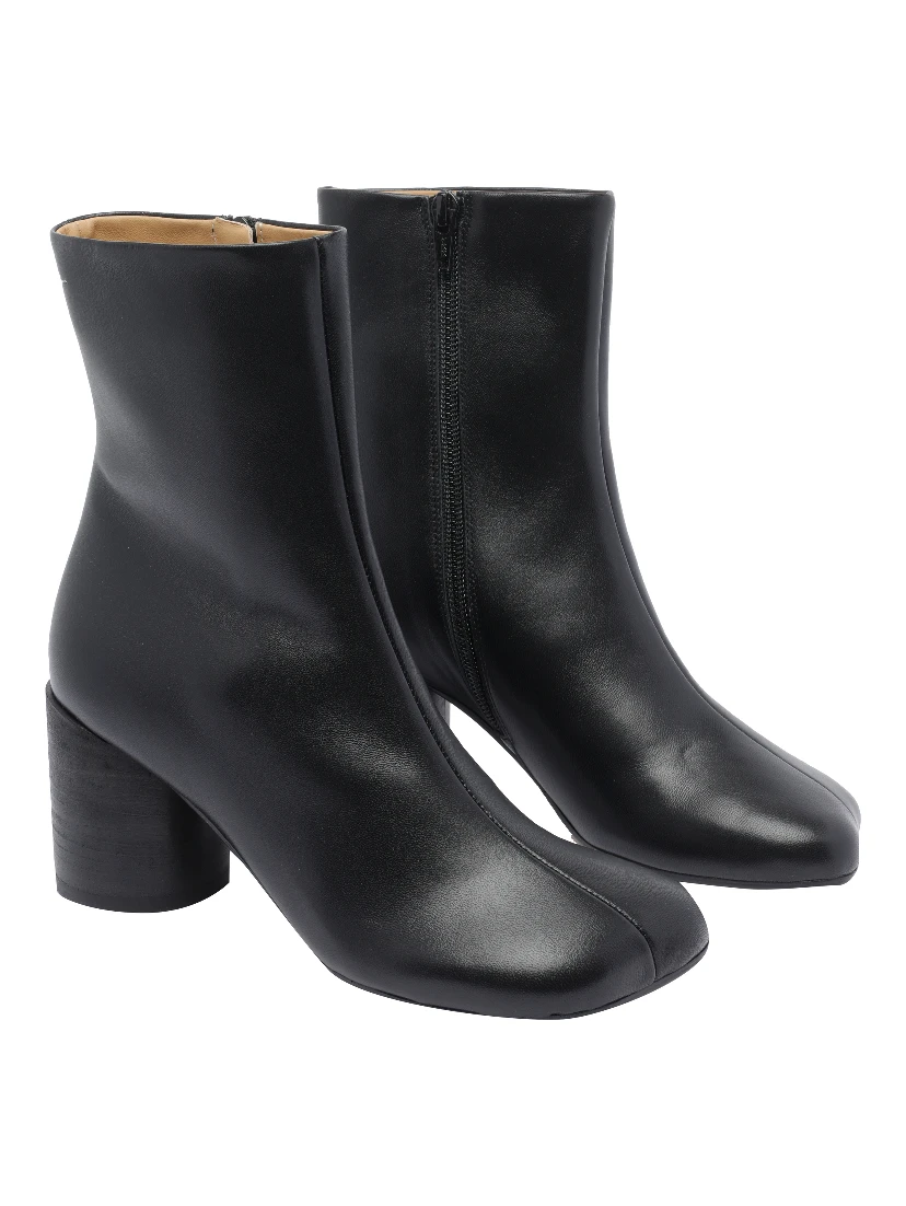 حذاء MM6 من ميزون مارجيلا أسود